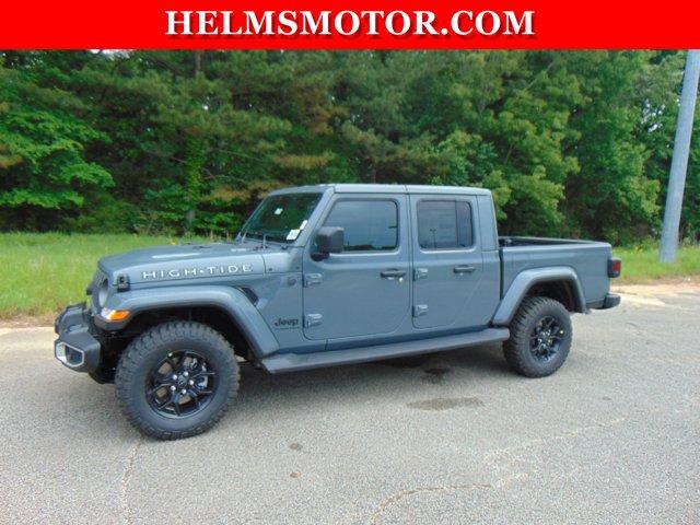 Thumbnail image of 2025 Jeep Gladiator at Helms Motor Company