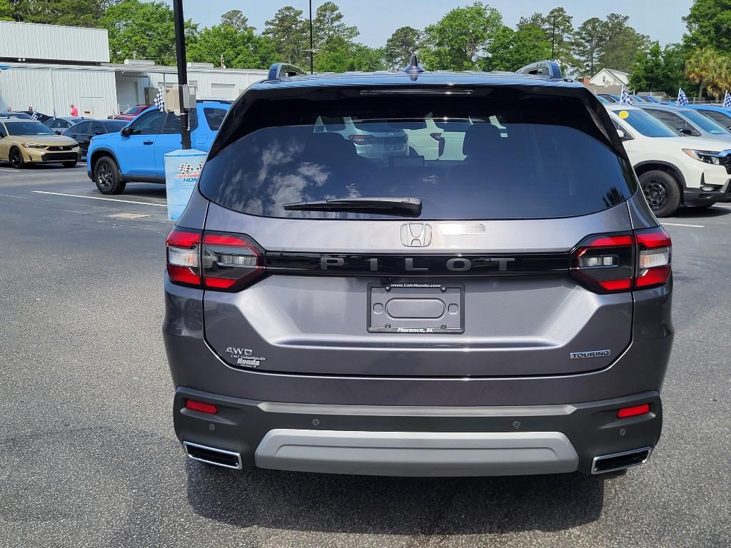Thumbnail image of 2025 Honda Pilot at Cale Yarborough Honda