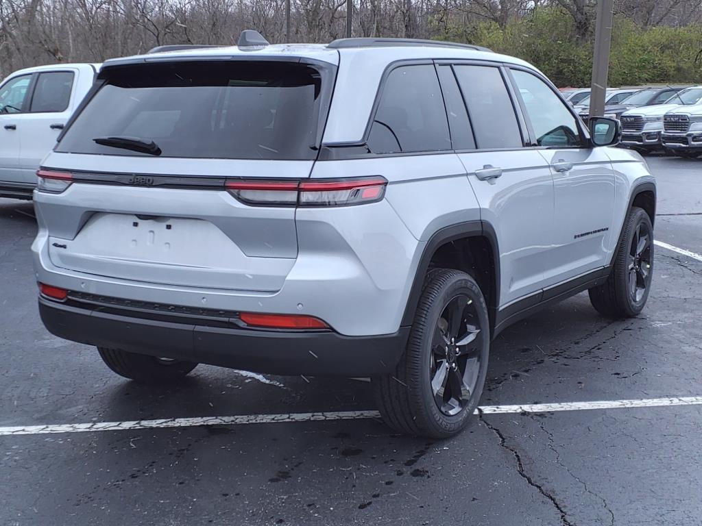 Thumbnail image of 2025 Jeep Grand Cherokee at Dave Dennis Chrysler Jeep Dodge Ram