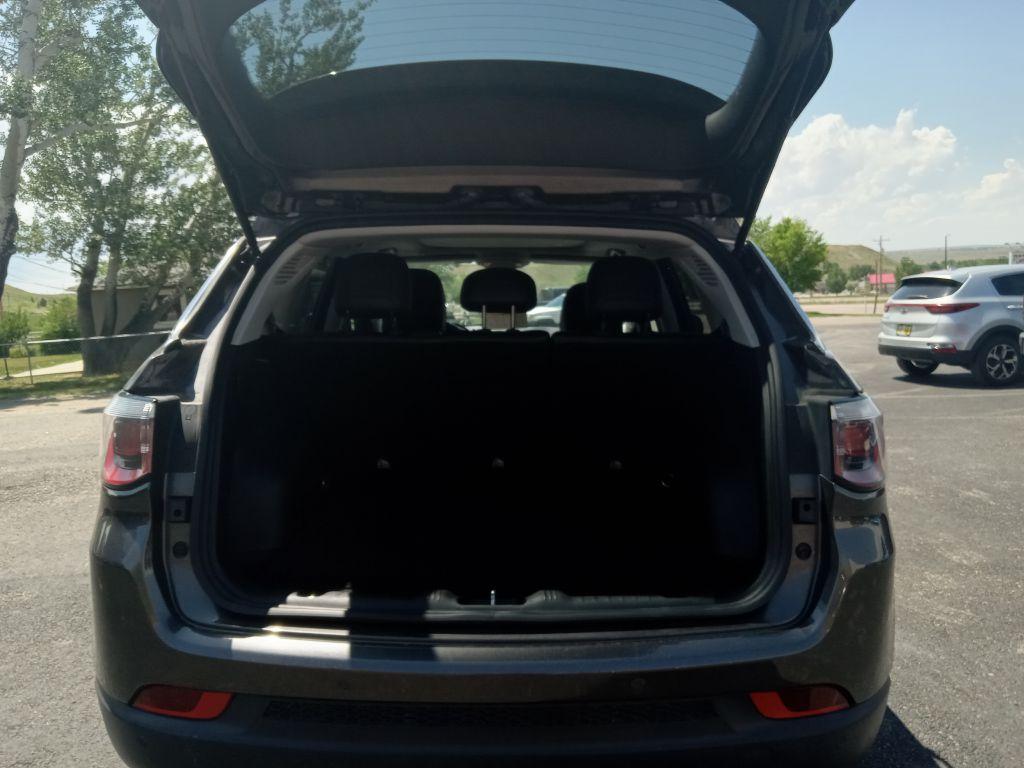 Thumbnail image of 2018 Jeep Compass at PARADISE AUTO