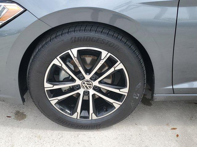 Thumbnail image of 2024 Volkswagen Jetta at Gunther Volvo Cars Coconut Creek - Used