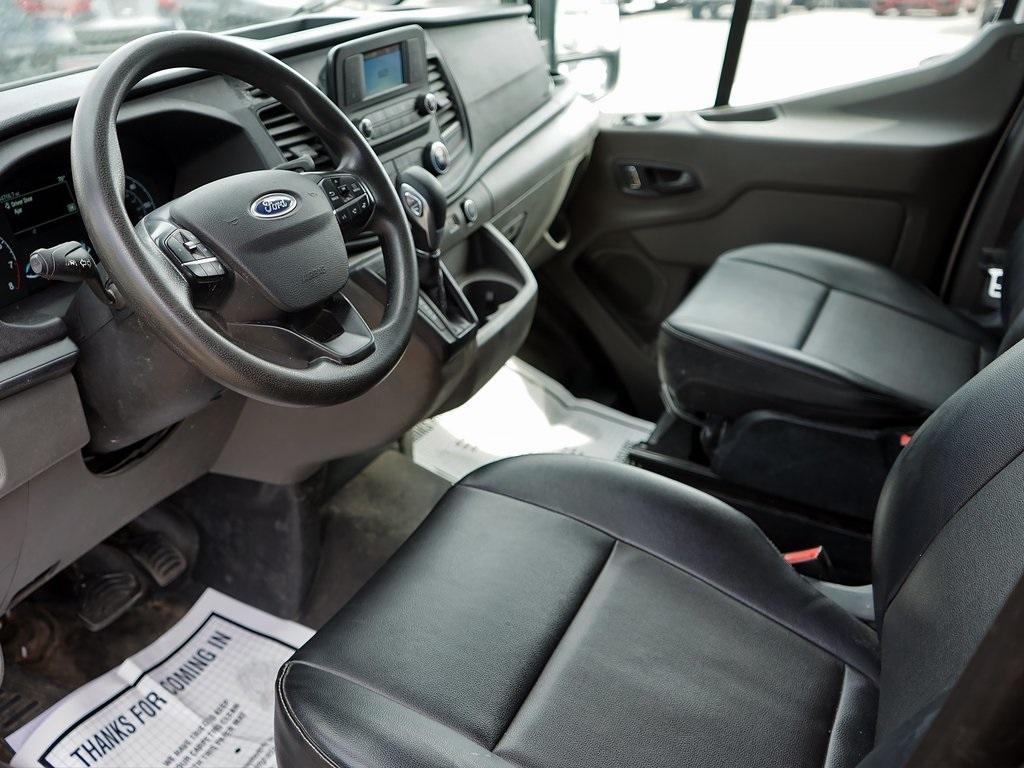 Thumbnail image of 2022 Ford Transit at Auto Expo Store