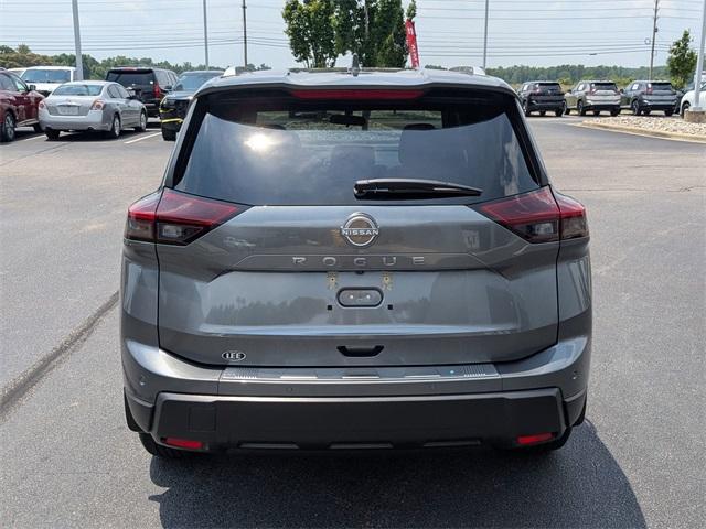 Thumbnail image of 2025 Nissan Rogue at Lee Nissan