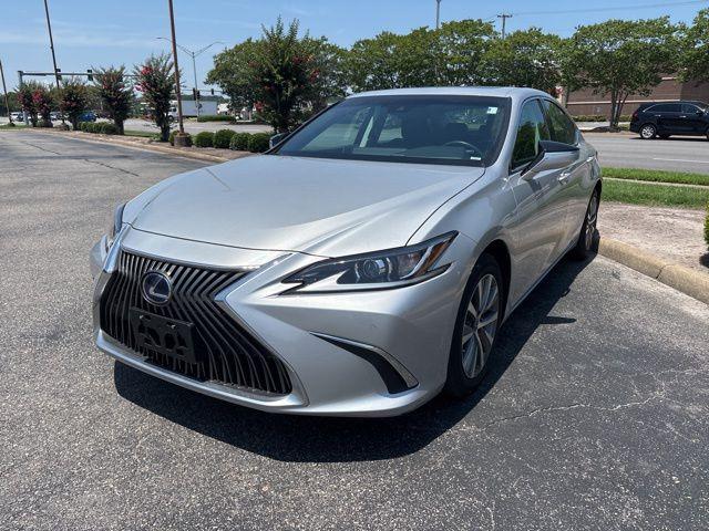 Thumbnail image of 2021 Lexus ES 300h at Charles Barker Lexus