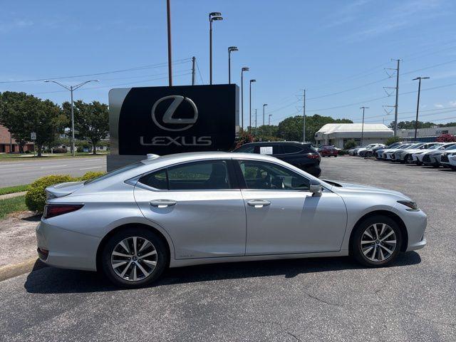 Thumbnail image of 2021 Lexus ES 300h at Charles Barker Lexus