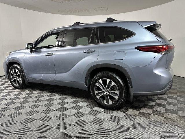 Thumbnail image of 2020 Toyota Highlander at Pensacola Honda NEW