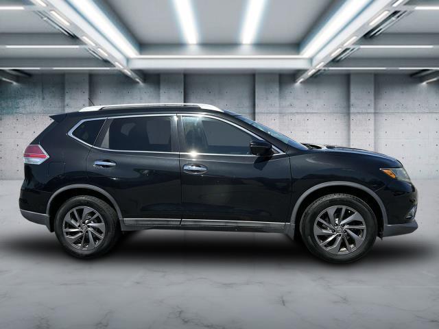 Thumbnail image of 2016 Nissan Rogue at Ford of Smithtown