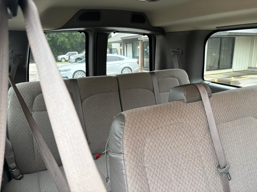 Thumbnail image of 2016 Chevrolet Express at BAMA DIRECT AUTOMOTIVE LLC
