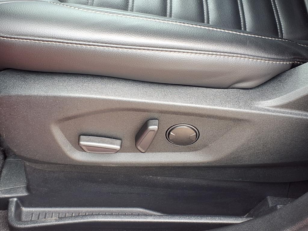 Thumbnail image of 2022 Ford Edge at Gorno Ford