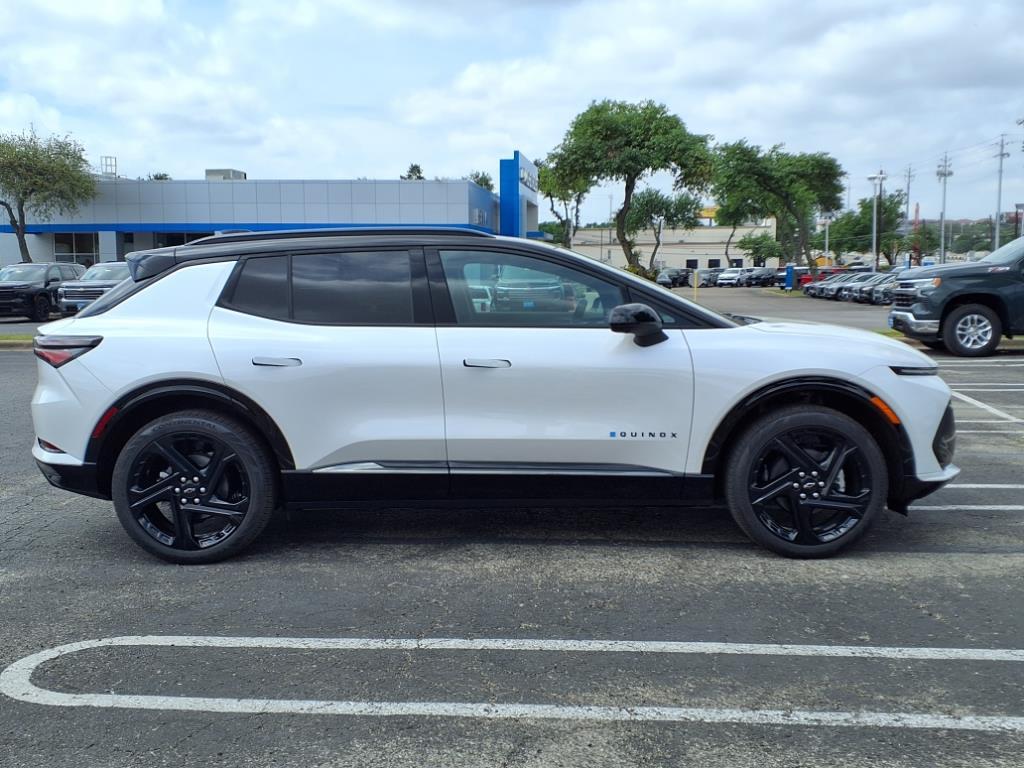 Thumbnail image of 2025 Chevrolet Equinox EV at Henna Chevrolet