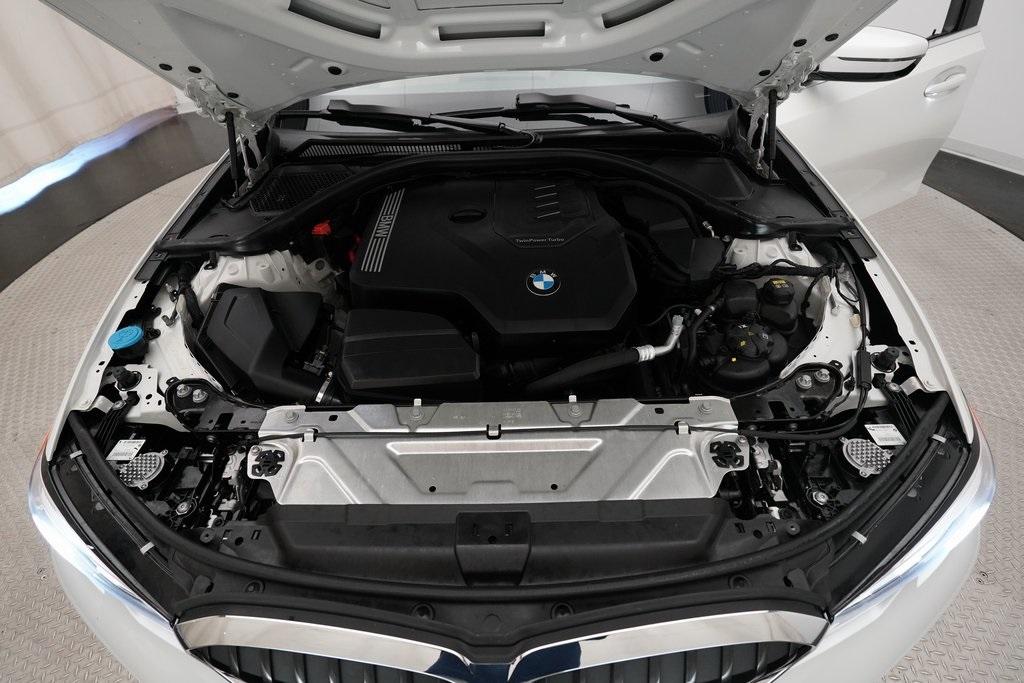 Thumbnail image of 2021 BMW 3 Series at Fox Subaru Macomb