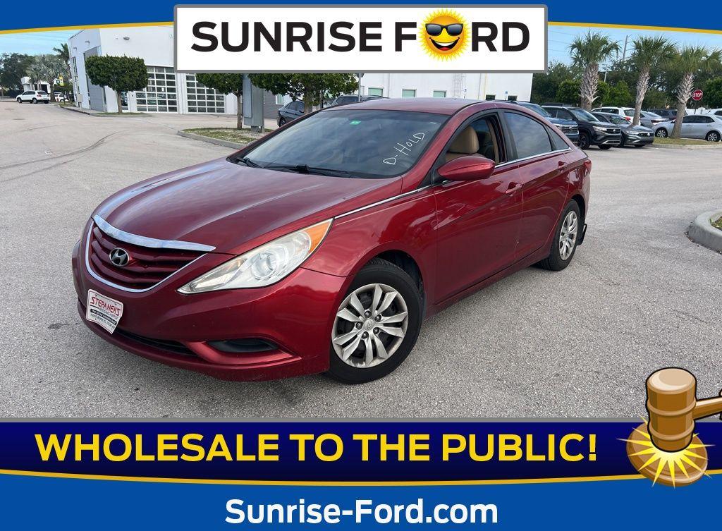 Thumbnail image of 2013 Hyundai SONATA at Sunrise Volkswagen of Fort Pierce