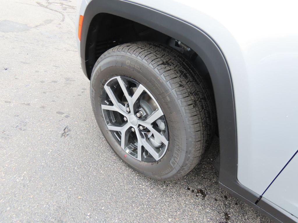 Thumbnail image of 2024 Jeep Grand Cherokee at Lawless Chrysler Dodge Jeep Ram