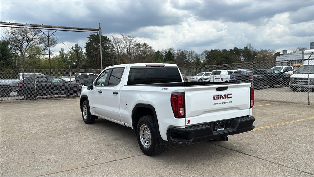 Thumbnail image of 2019 GMC Sierra 1500 at Applegate Chevrolet