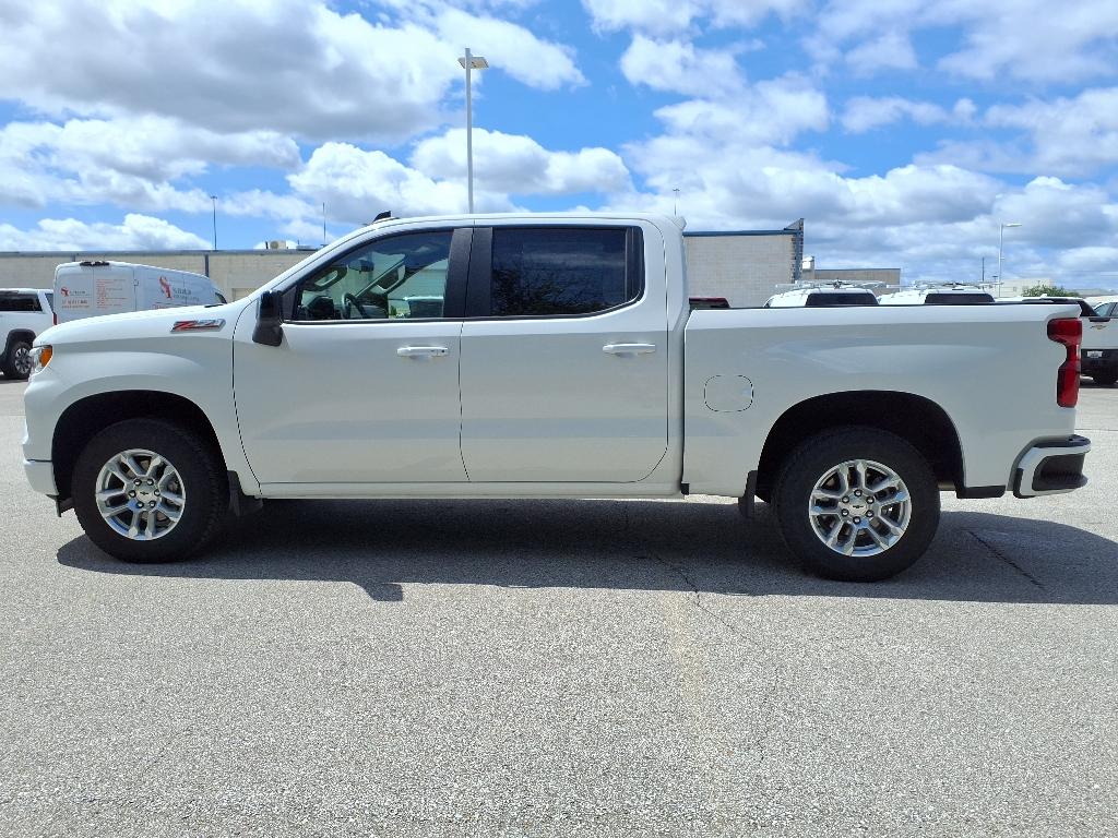Thumbnail image of 2025 Chevrolet Silverado 1500 at Lou Fusz Chevrolet