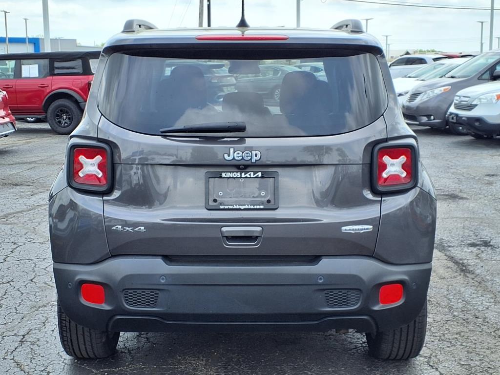 Thumbnail image of 2018 Jeep Renegade at Kings Kia