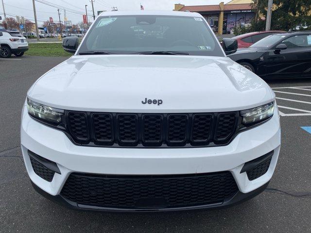 Thumbnail image of 2025 Jeep Grand Cherokee at Used FredBeansDodgeChryslerJeep
