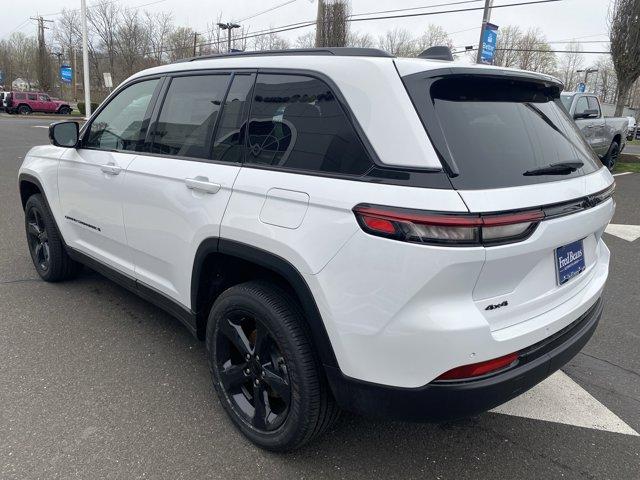 Thumbnail image of 2025 Jeep Grand Cherokee at Used FredBeansDodgeChryslerJeep
