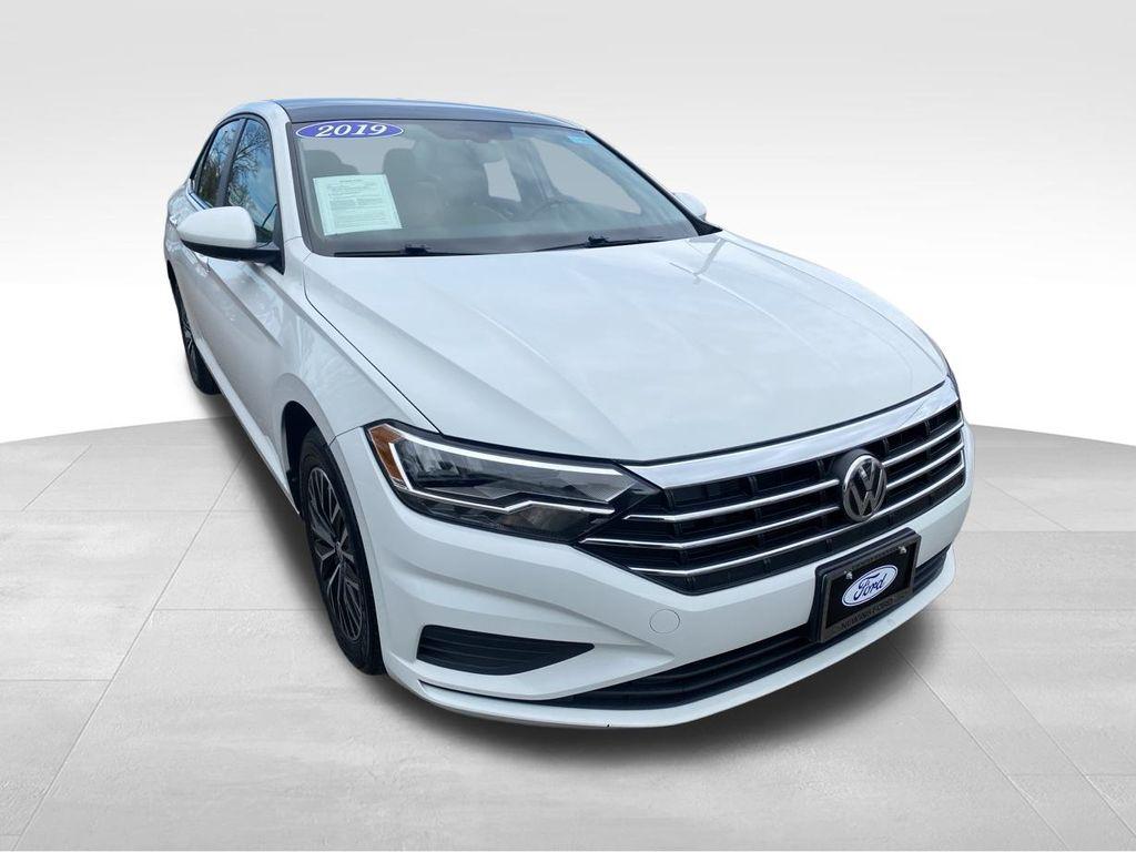 Thumbnail image of 2019 Volkswagen Jetta at Newins Bay Shore Ford