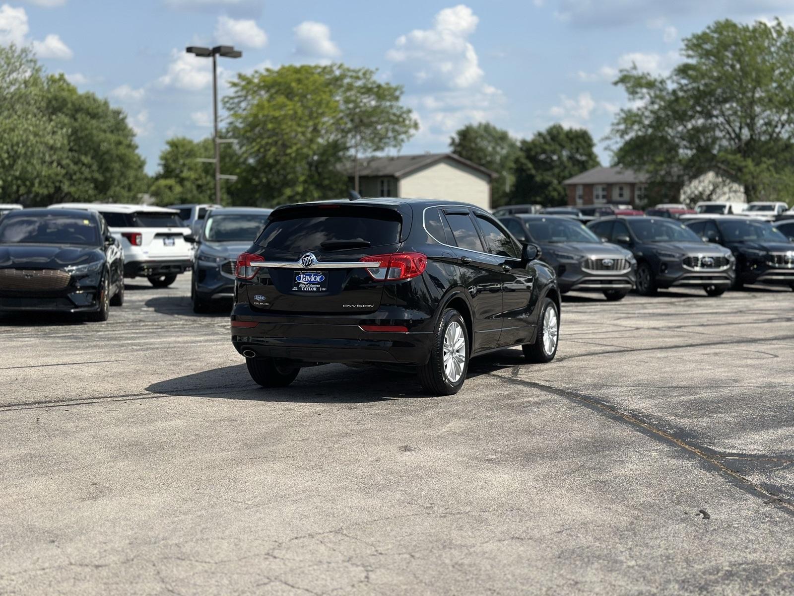 Thumbnail image of 2018 Buick Envision at Taylor Ford of Manteno