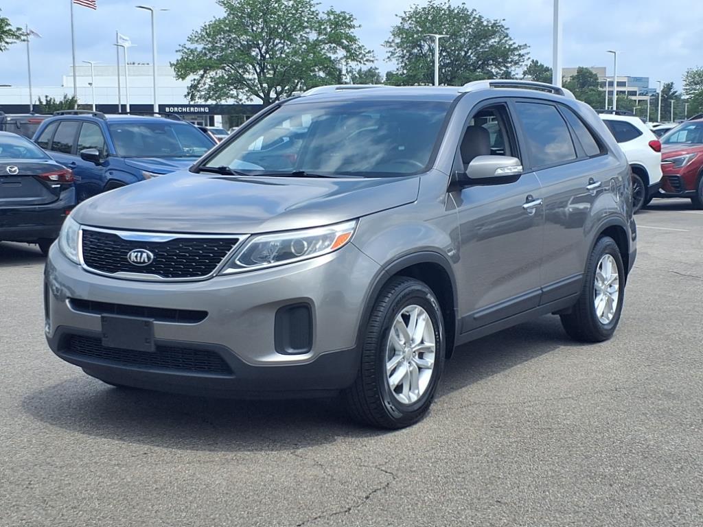 Thumbnail image of 2015 Kia Sorento at Subaru Of Kings Auto Mall