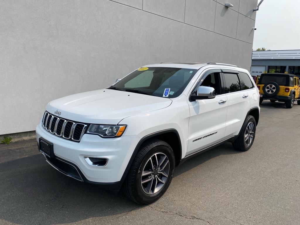 Thumbnail image of 2022 Jeep Grand Cherokee WK at Fredonia Chrysler, Dodge & Jeep