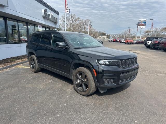 Thumbnail image of 2024 Jeep Grand Cherokee L at Golling Chrysler Jeep Dodge Ram of Chelsea