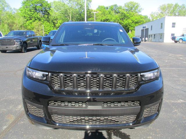 Thumbnail image of 2025 Jeep Grand Cherokee L at Siemans Ford