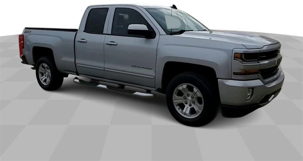 Thumbnail image of 2018 Chevrolet Silverado 1500 at Joe Lunghamer Chevrolet