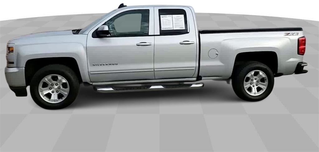 Thumbnail image of 2018 Chevrolet Silverado 1500 at Joe Lunghamer Chevrolet