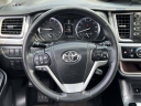 Thumbnail image of 2015 Toyota Highlander at Garden City Jeep Chrysler