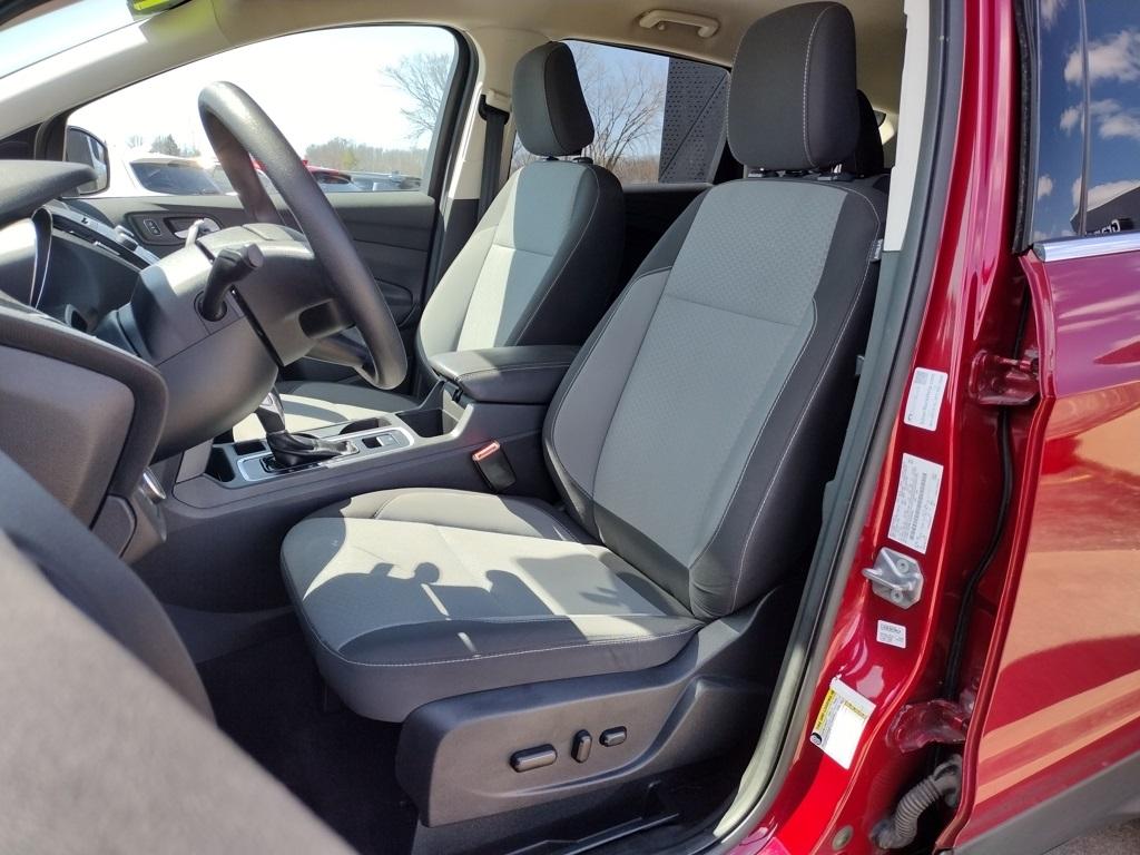 Thumbnail image of 2018 Ford Escape at Grand Blanc Mitsubishi