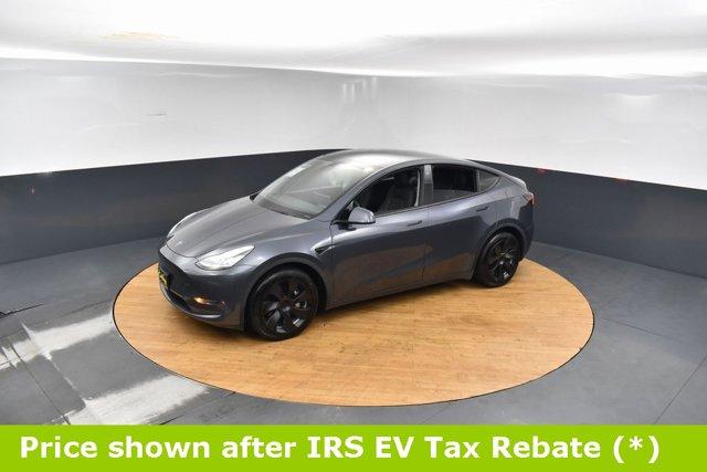 Thumbnail image of 2021 Tesla Model Y at Car Vision Inc.