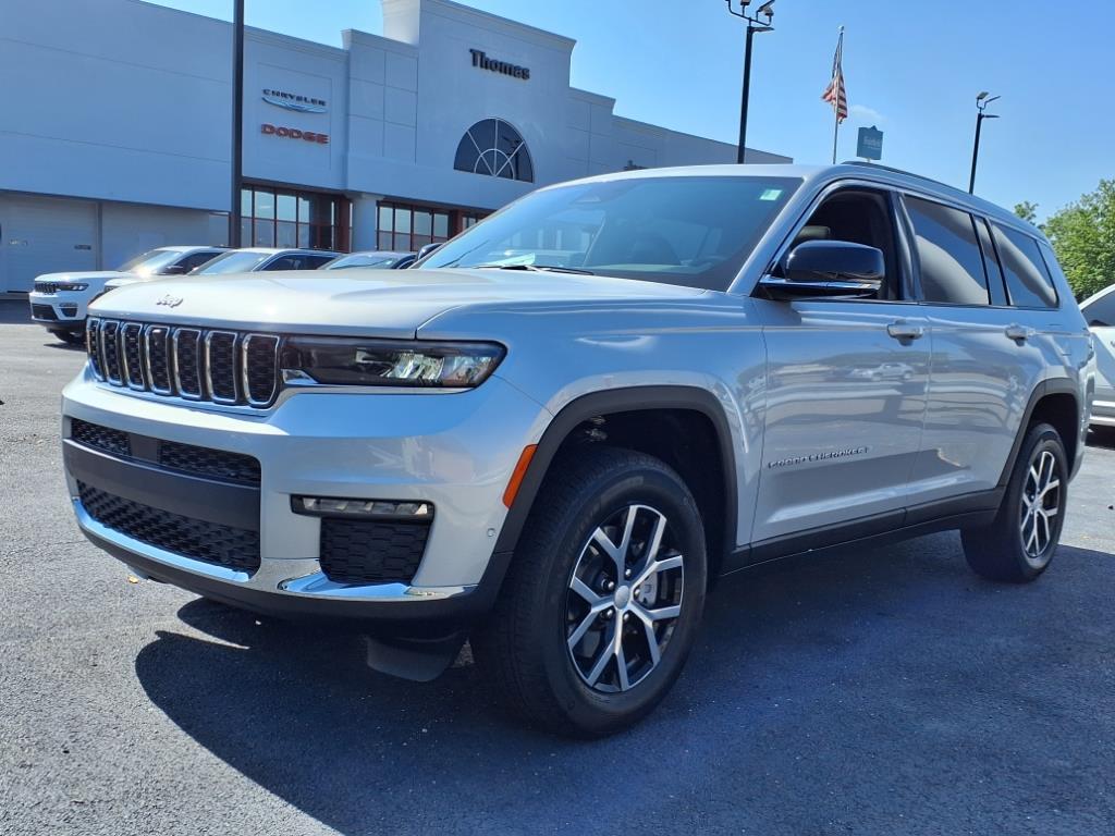 Thumbnail image of 2025 Jeep Grand Cherokee L at Thomas Auto Centers