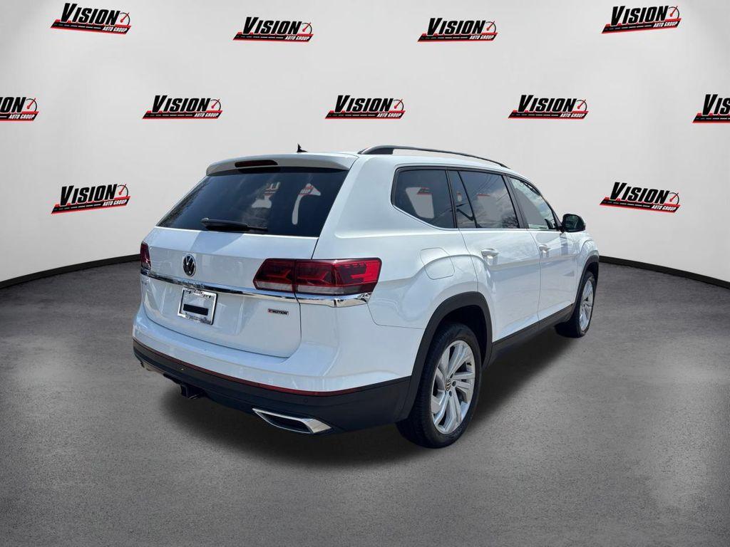Thumbnail image of 2021 Volkswagen Atlas at Vision Nissan Greece