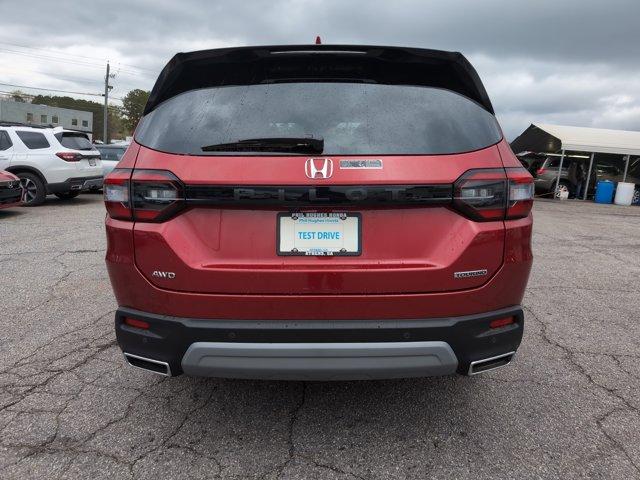 Thumbnail image of 2025 Honda Pilot at Phil Hughes Honda - Used