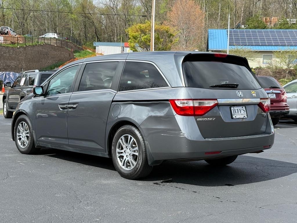 Thumbnail image of 2013 Honda Odyssey at Jeff's Auto Sales, Llc