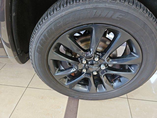 Thumbnail image of 2020 Jeep Grand Cherokee at D & P Auto Sales