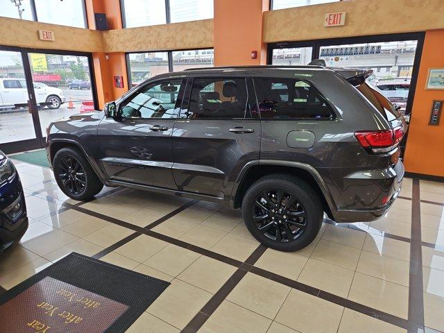 Thumbnail image of 2020 Jeep Grand Cherokee at D & P Auto Sales