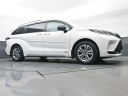 Thumbnail image of 2021 Toyota Sienna at New Rochelle Toyota