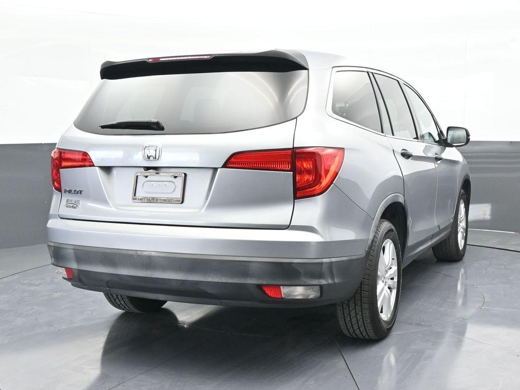 Thumbnail image of 2016 Honda Pilot at Miami Lakes Automall