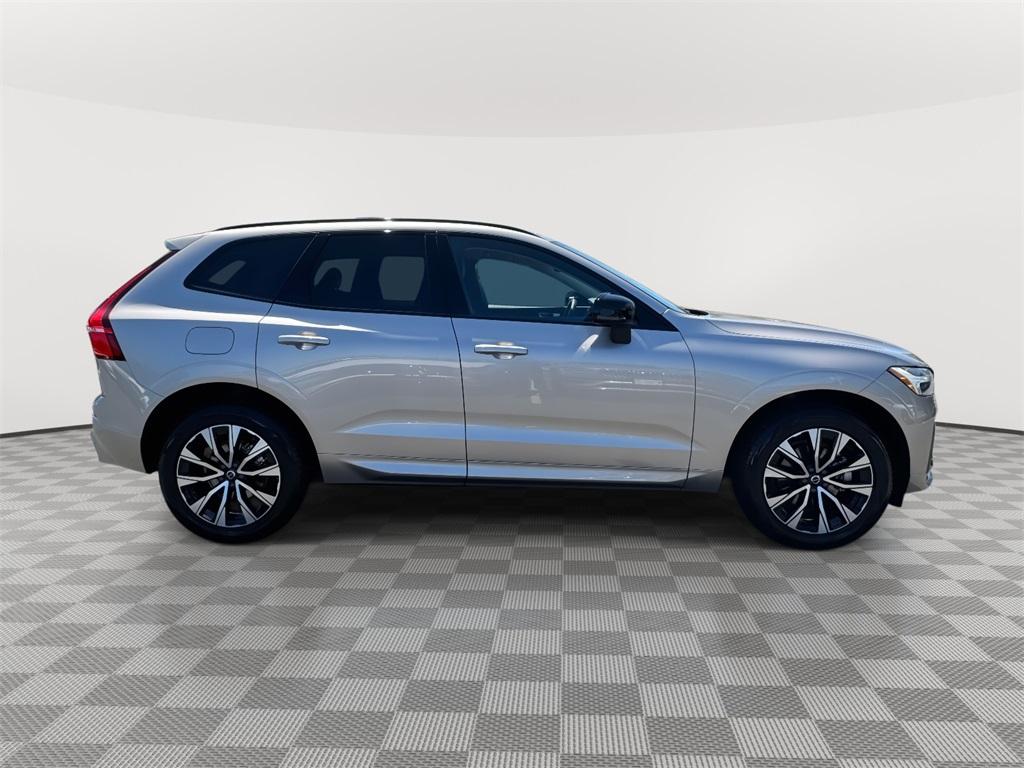 Thumbnail image of 2025 Volvo XC60 at Empire Volvo Cars of Smithtown