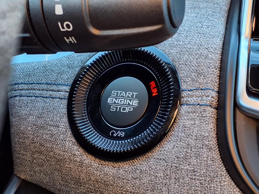Thumbnail image of 2025 Jeep Compass at Bayshore Chrysler Jeep Dodge Ram