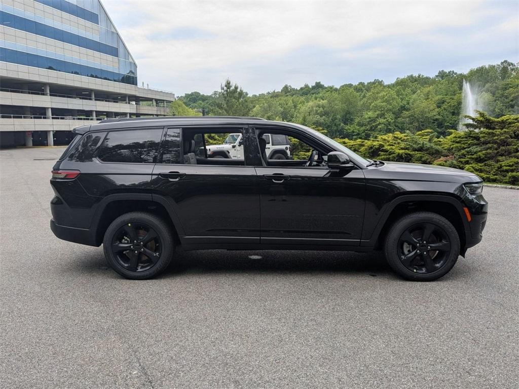 Thumbnail image of 2025 Jeep Grand Cherokee L at Tasca Chrysler Dodge Jeep Ram White Plains