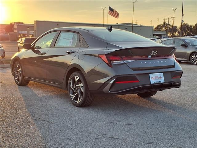 Thumbnail image of 2025 Hyundai ELANTRA at Hyundai NorthWest