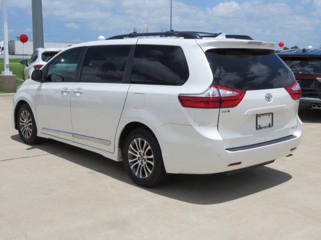 Thumbnail image of 2019 Toyota Sienna at Johnson Brothers Ford Lincoln