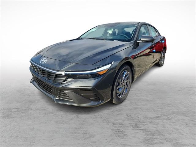 Thumbnail image of 2025 Hyundai ELANTRA at Lynnes Hyundai