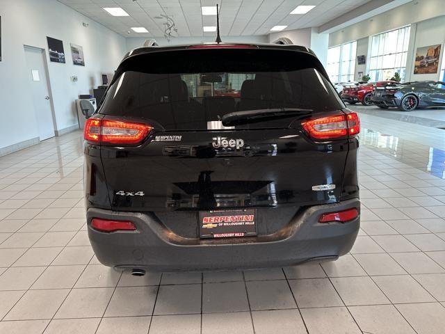 Thumbnail image of 2017 Jeep Cherokee at Serpentini Chevrolet of Willoughby