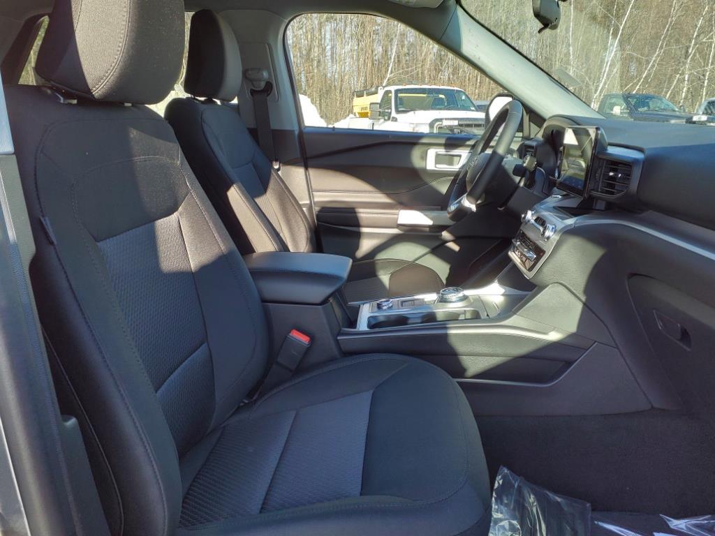 Thumbnail image of 2024 Ford Explorer at Mcfarland Ford Rochester