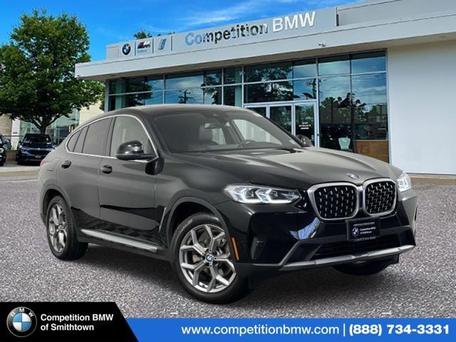Thumbnail image of 2022 BMW X4 at Competition BMW of Smithtown